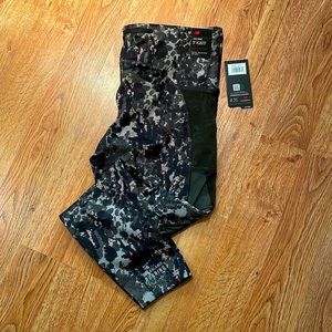 Camo New Balance Mid Rise Workout Leggings